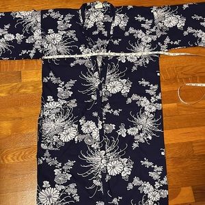 Japanese Robe/Cotton one size purchased in Japan. Vintage.  With belt   Worn 1x